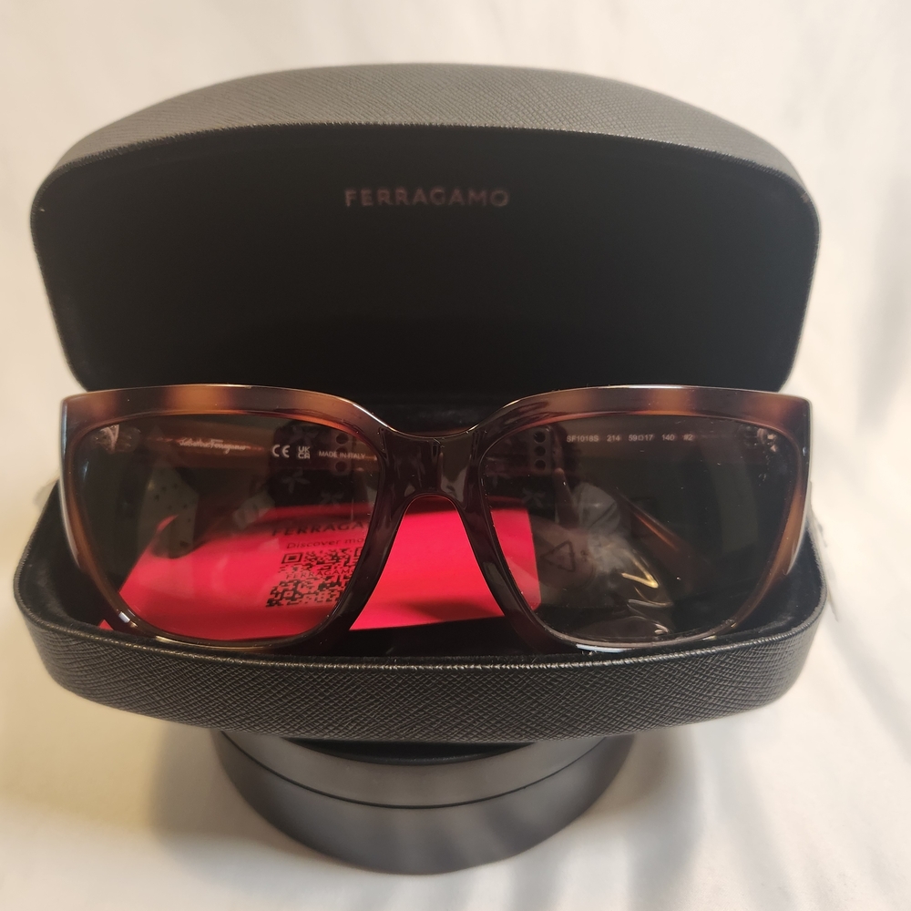 Salvatore Ferragamo NWT Women's Tortoiseshell Brown Sunglasses